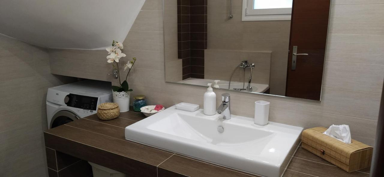 Villa Tsios أرتيميدا المظهر الخارجي الصورة